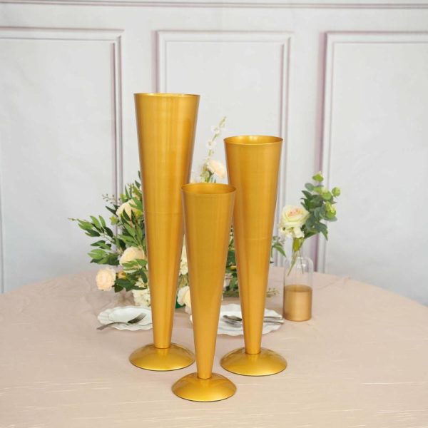 Centerpiece Stands |   28″ Tall Brushed Gold Metal Trumpet Flower Vase Wedding Centerpiece Centerpiece Stands Centerpiece Stands