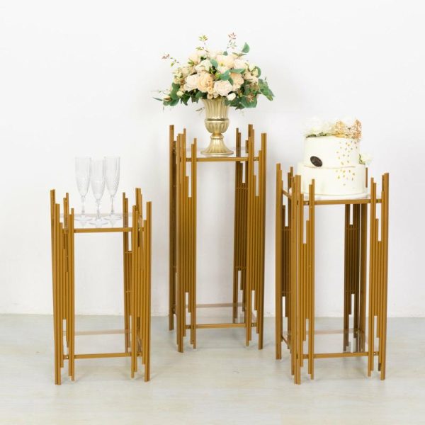 Display Racks & Pillars |   Set of 3 Gold Metal Plinths Cake Table Pedestal Stands With Square Acrylic Plates, Wedding Props Flower Display Stands – 26″,30″,34″ Display Racks & Pillars Display Racks & Pillars